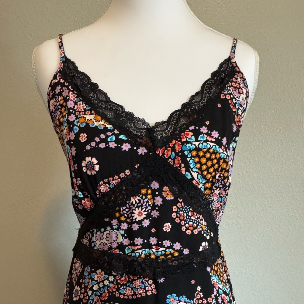 LOVESTITCH Floral Lace Trim Maxi Dress Black Boho Smocked Back Small NWT - Picture 5 of 10